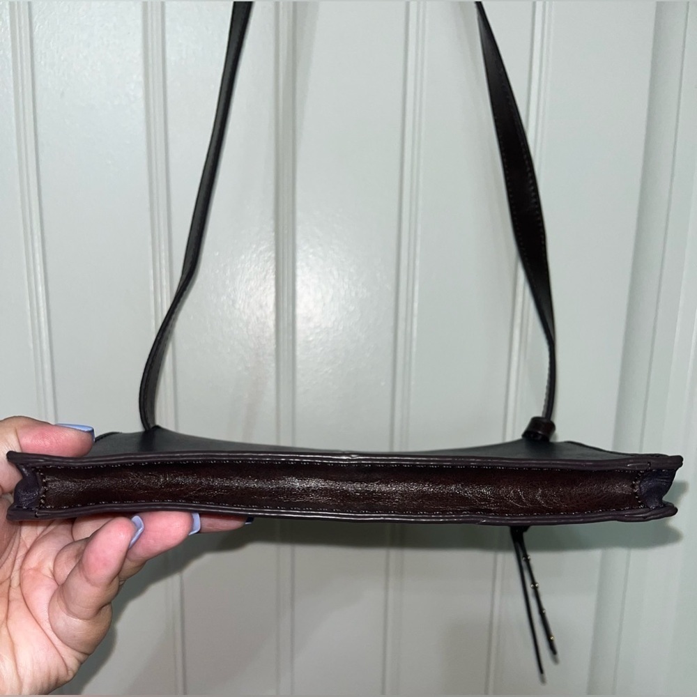 Tignanello Mojave Belt Bag, Dark Eggplant Purple *** RFID-Protected ***, NWOT - Picture 7 of 13